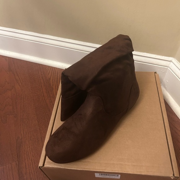 WOMEN'S JOURNEE COLLECTION SHELLEY-3 WIDE CALF KNEE HIGH BOOTS - Picture 2 of 10